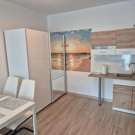 Sloneczne Tarasy Apartment